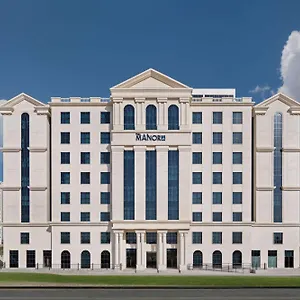 The Manor By Ja, Otel